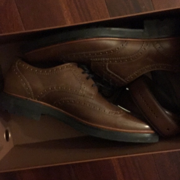 Coach Wing tips  & Allen Edmonds belt - Picture 3 of 8